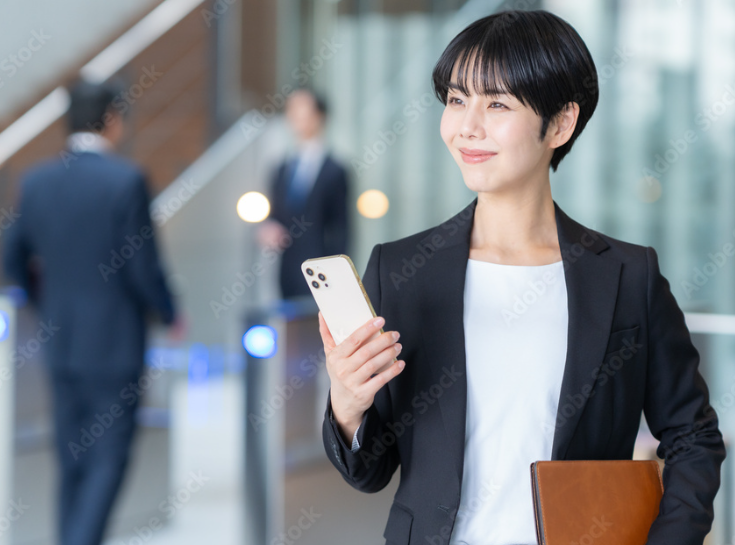 女性プロジェクトリーダーの高橋美咲